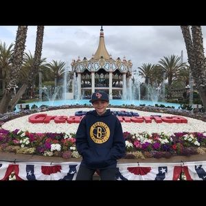 Meet your Posher, Ethan